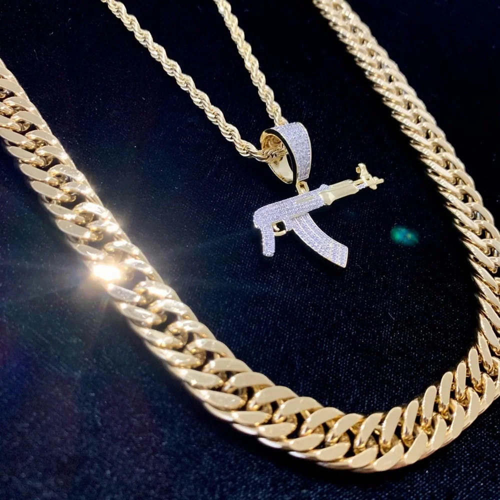 EXCLUSIVE AK47 PENDANT NECKLACE 18K GOLD FULL LAB DIAMONDS CHAIN MADE IN ITALY!